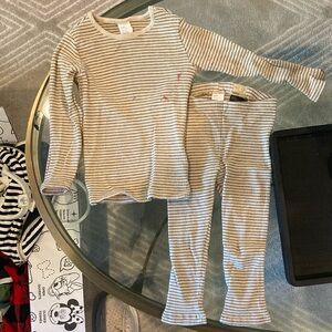 H&M 3T top, 2T bottom - Cream and Black Pajama Set Soft Classic Sleepwear. Stain